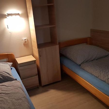 Noclegi Silesia Tychy Exterior foto